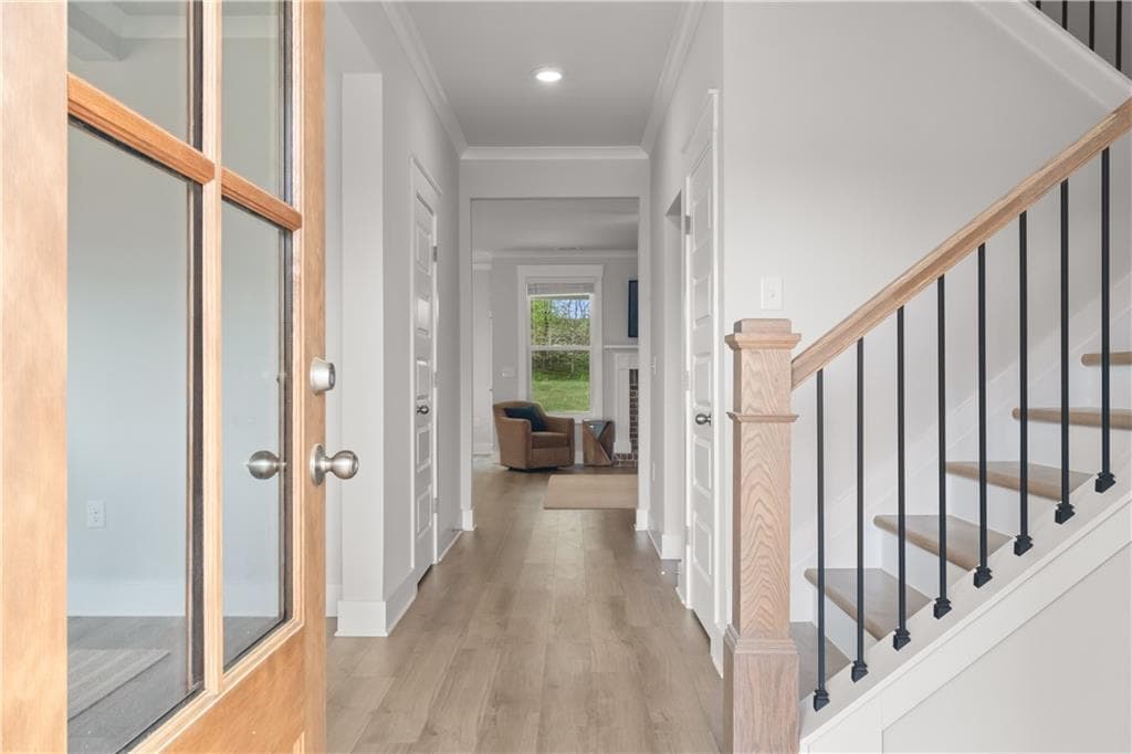 4 bedroom, 3 bathroom, 2,760 sq ft single family residence under contract at 4114 Valleyview Court, Mcdonough, GA 30252 — photo 2