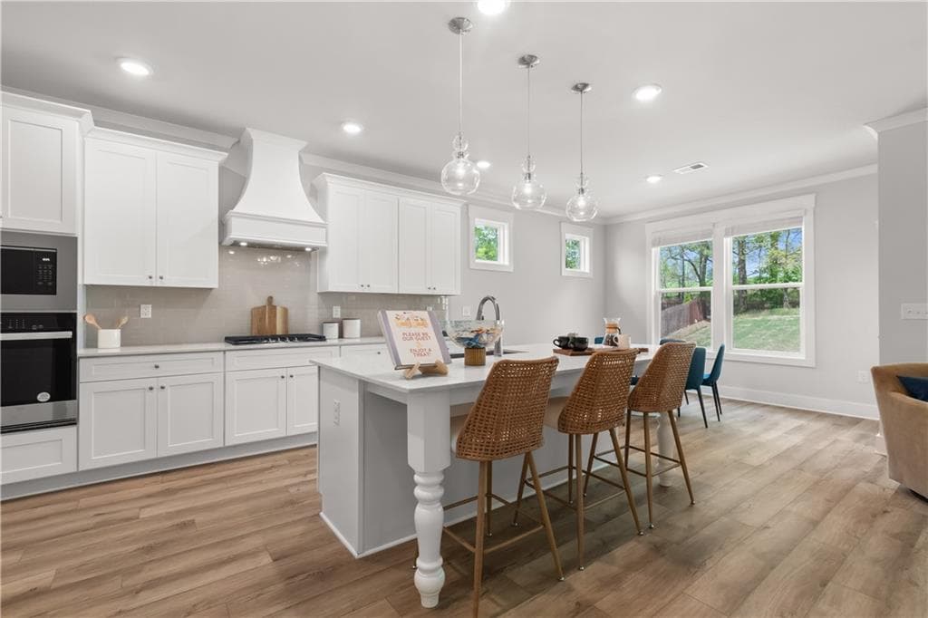 4 bedroom, 3 bathroom, 2,760 sq ft single family residence under contract at 4114 Valleyview Court, Mcdonough, GA 30252 — photo 8