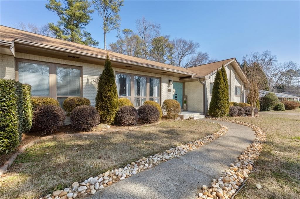 1721 Sierra Drive, Marietta, GA 30062 — most recent listing photo