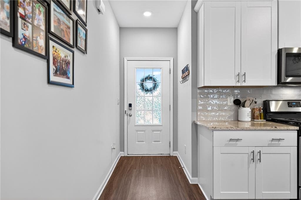 3 bedroom, 3 bathroom, 1,888 sq ft townhouse for sale at 1318 Vayda Court, Marietta, GA 30066 — photo 8