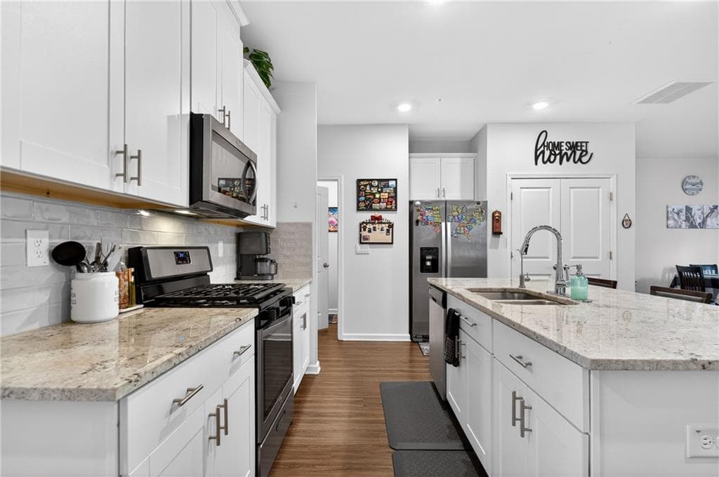 3 bedroom, 3 bathroom, 1,888 sq ft townhouse for sale at 1318 Vayda Court, Marietta, GA 30066 — photo 9