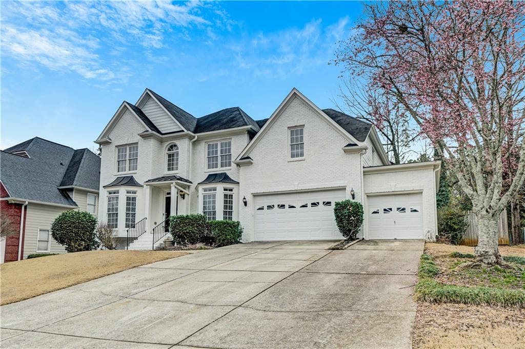 9035 Sandorn Drive, Roswell, GA 30075 — most recent listing photo
