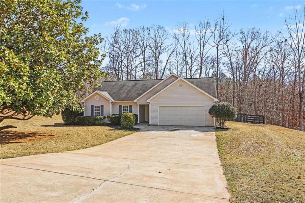 40 Macedonia Woods Court, Newnan, GA 30263 — most recent listing photo