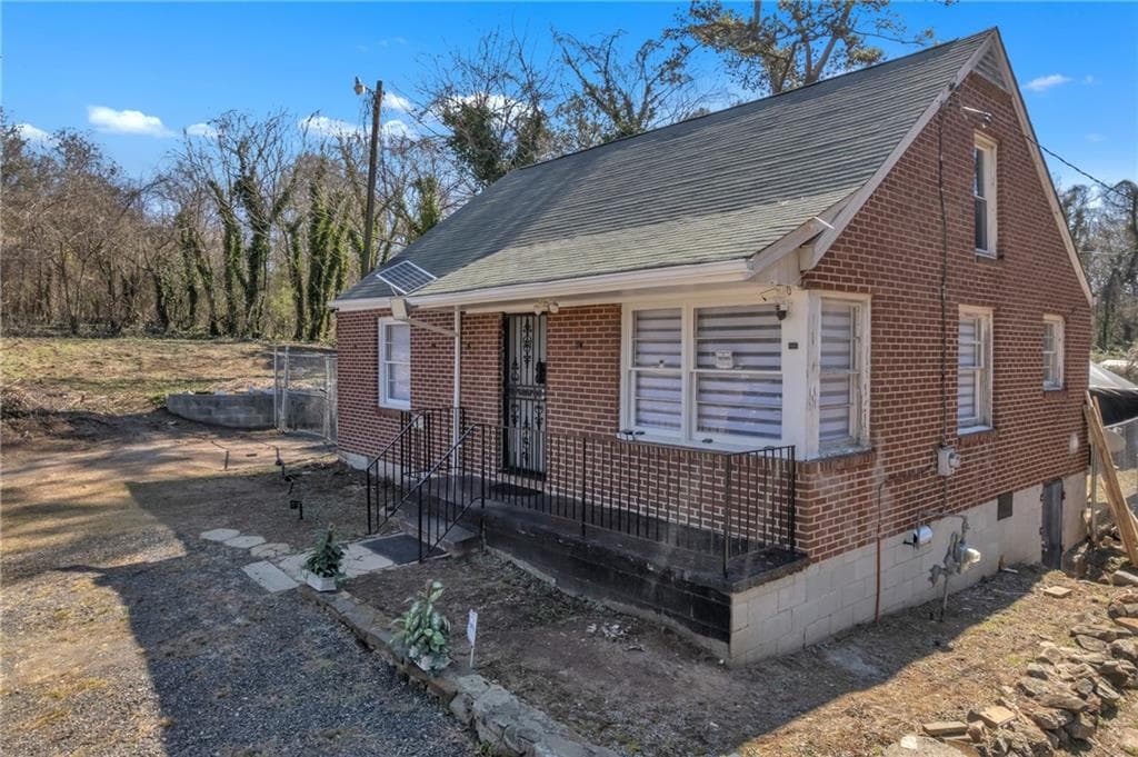 2 bedroom, 1 bathroom, 864 sq ft single family residence under contract at 3095 Rainbow Drive, Decatur, GA 30034 — photo 7