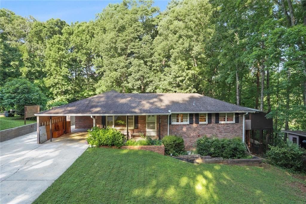 4 bedroom, 3 bathroom, 2,816 sq ft single family residence for sale at 108 Woodland Street, Buford, GA 30518