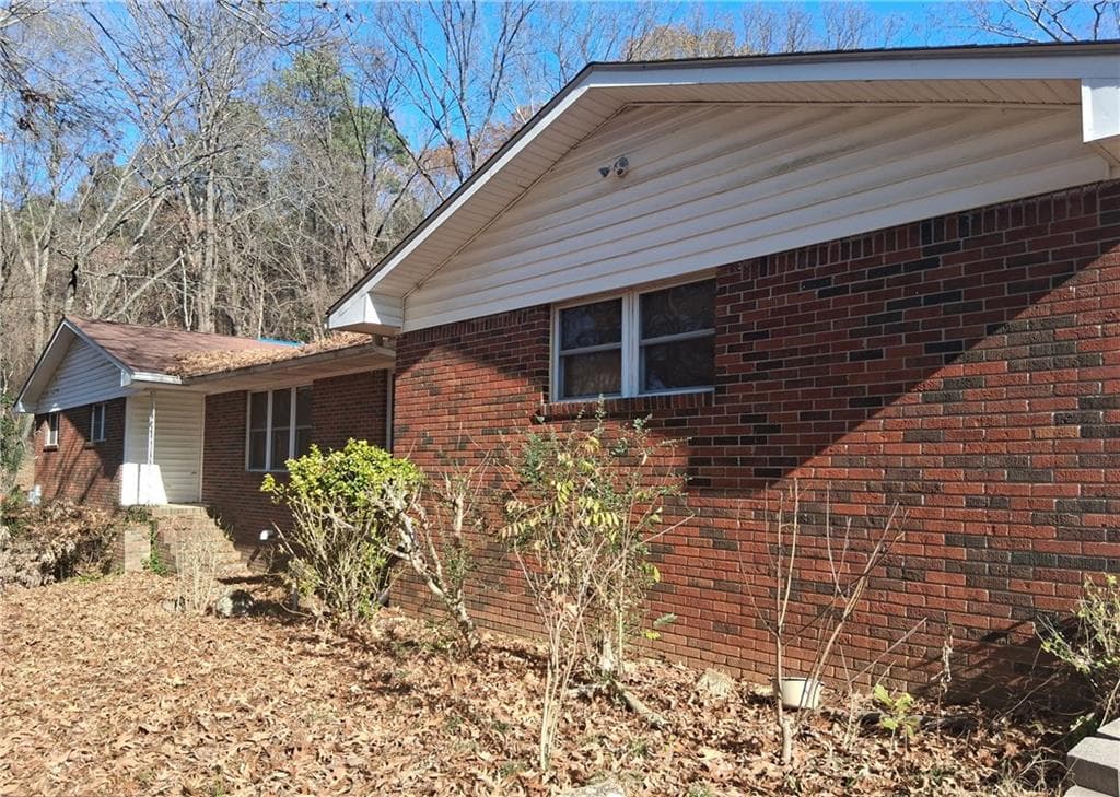 733 Chateau Drive, Silver Creek, GA 30173 — most recent listing photo