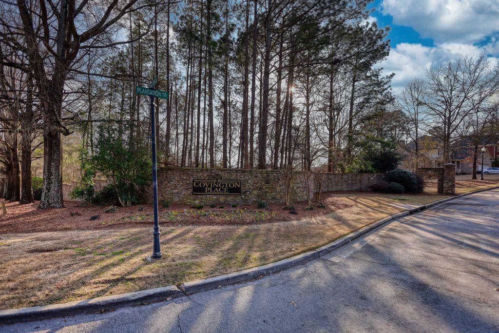 single family residence for sale at 9135 Golfview Lane, Covington, GA 30014 — photo 9