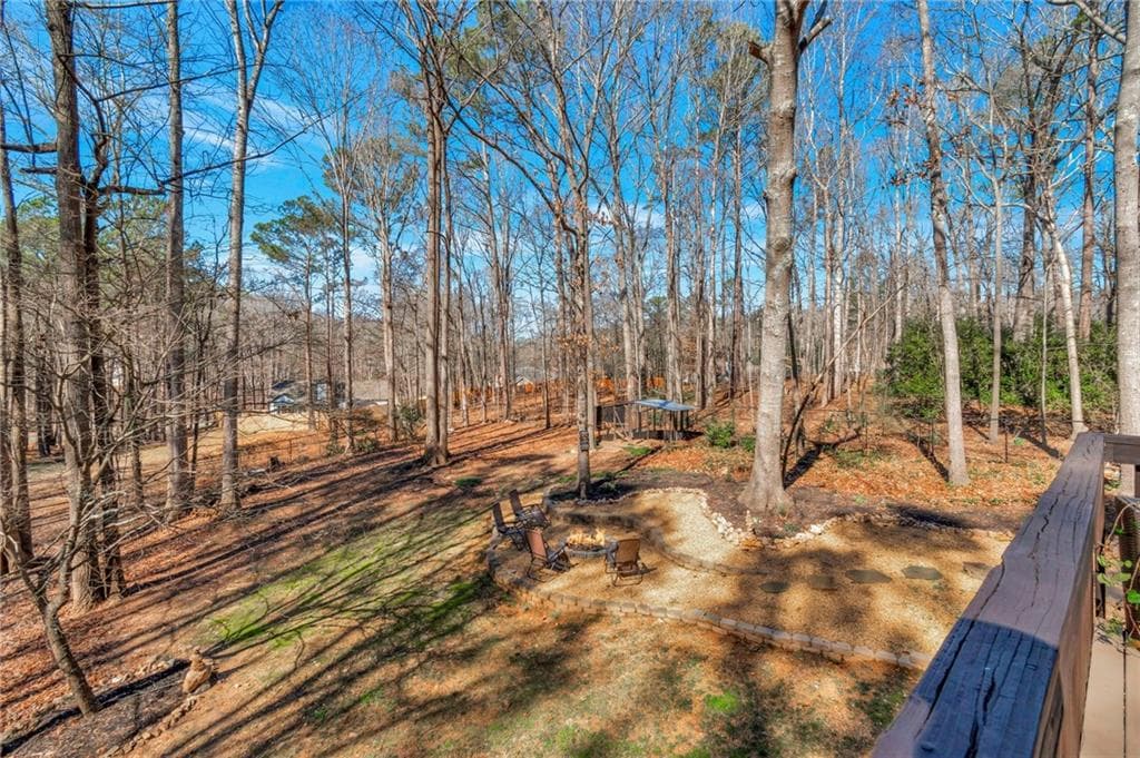 4 bedroom, 3 bathroom single family residence for rent at 1319 Towne Harbor Trail, Woodstock, GA 30189 for $5,750 a month — photo 10