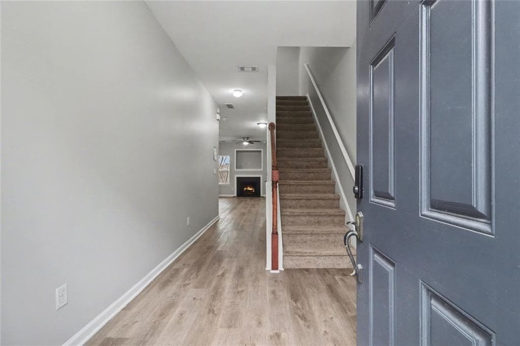 3 bedroom, 3 bathroom, 1,738 sq ft townhouse for sale at 504 Jefferson Chase Street, Atlanta, GA 30354 — photo 5