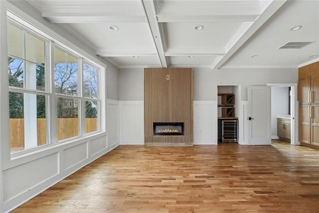 4 bedroom, 5 bathroom, 2,800 sq ft single family residence for sale at 327 Ohm Avenue, Scottdale, GA 30079 — photo 8