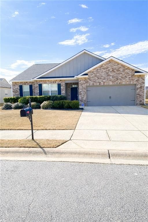 2108 Sawgrass Drive, Hampton, GA 30228 — most recent listing photo