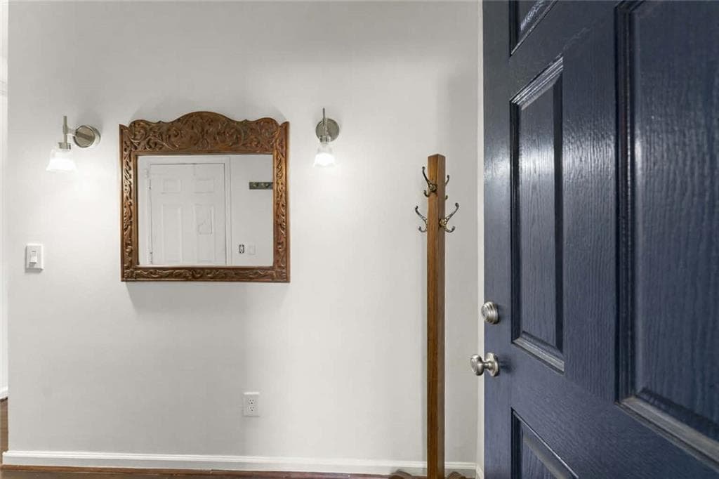 2 bedroom, 3 bathroom, 1,695 sq ft townhouse for sale at 1226 Rubble Road, Cumming, GA 30040 — photo 2