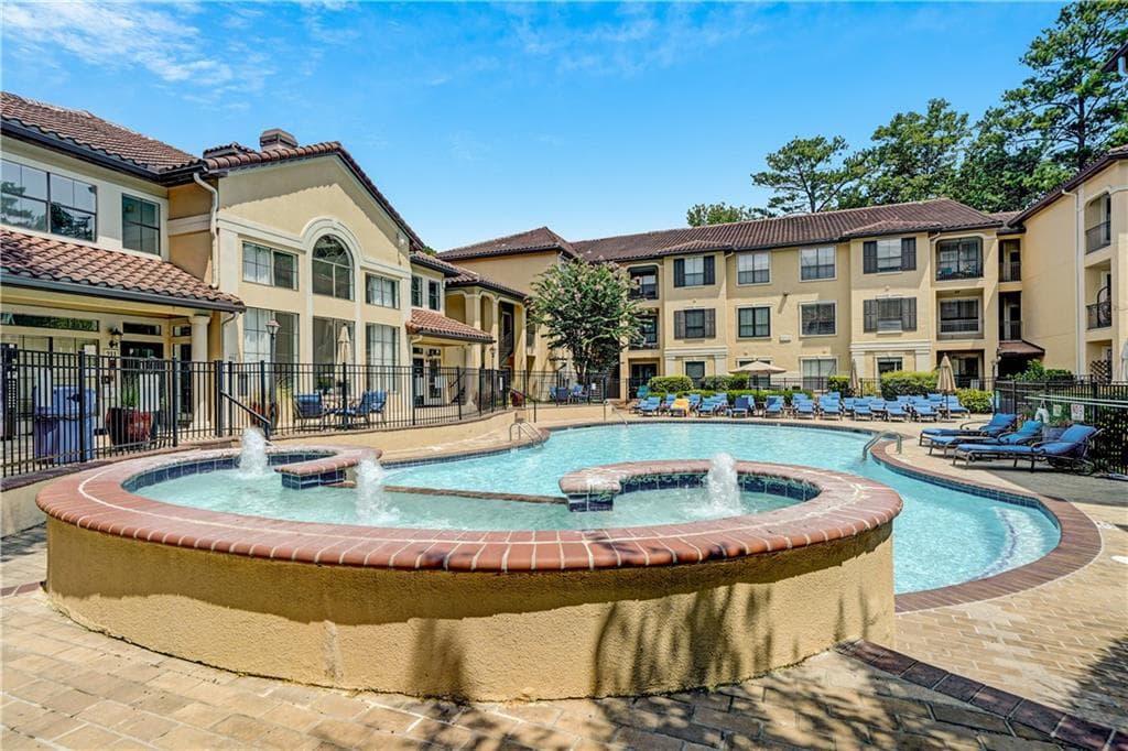 2 bedroom, 2 bathroom, 1,160 sq ft condominium sold at 3777 Peachtree Road 1217, Brookhaven, GA 30319