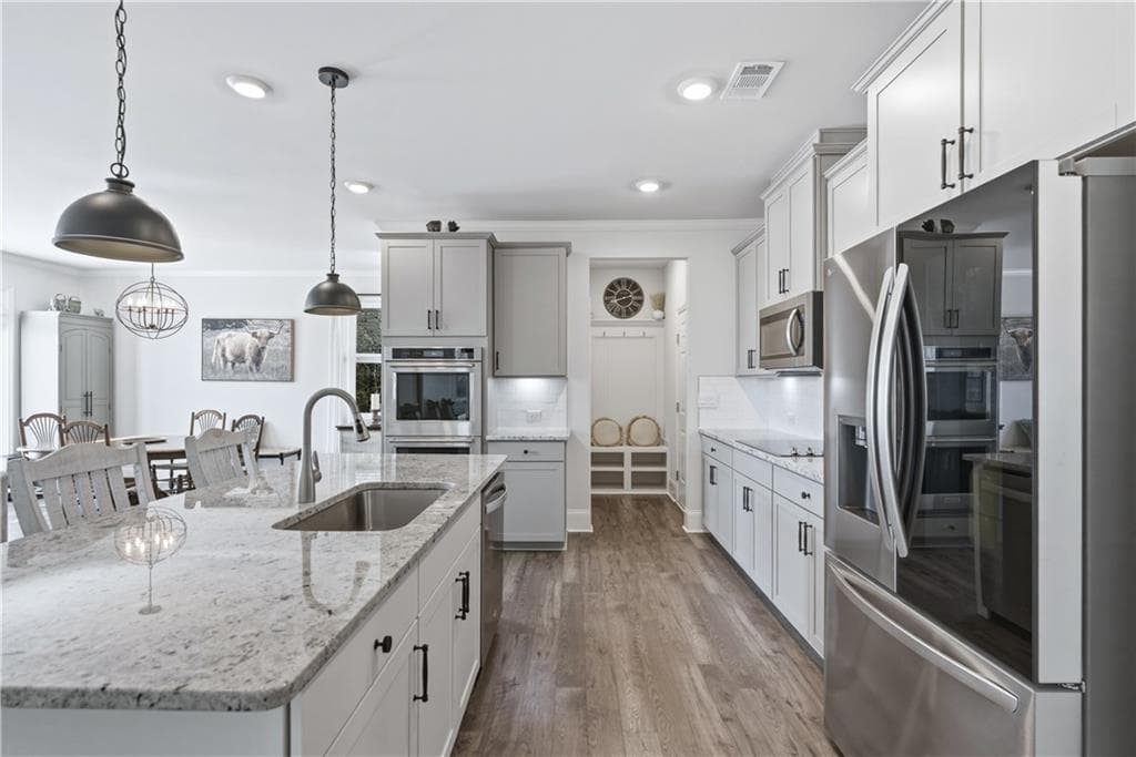 5 bedroom, 4 bathroom, 3,666 sq ft single family residence under contract at 609 Spring Water, Waleska, GA 30183 — photo 6