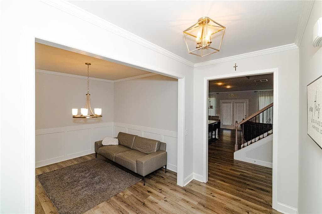 5 bedroom, 3 bathroom, 2,551 sq ft single family residence for sale at 1112 Sunny Valley Lane, Braselton, GA 30517 — photo 5