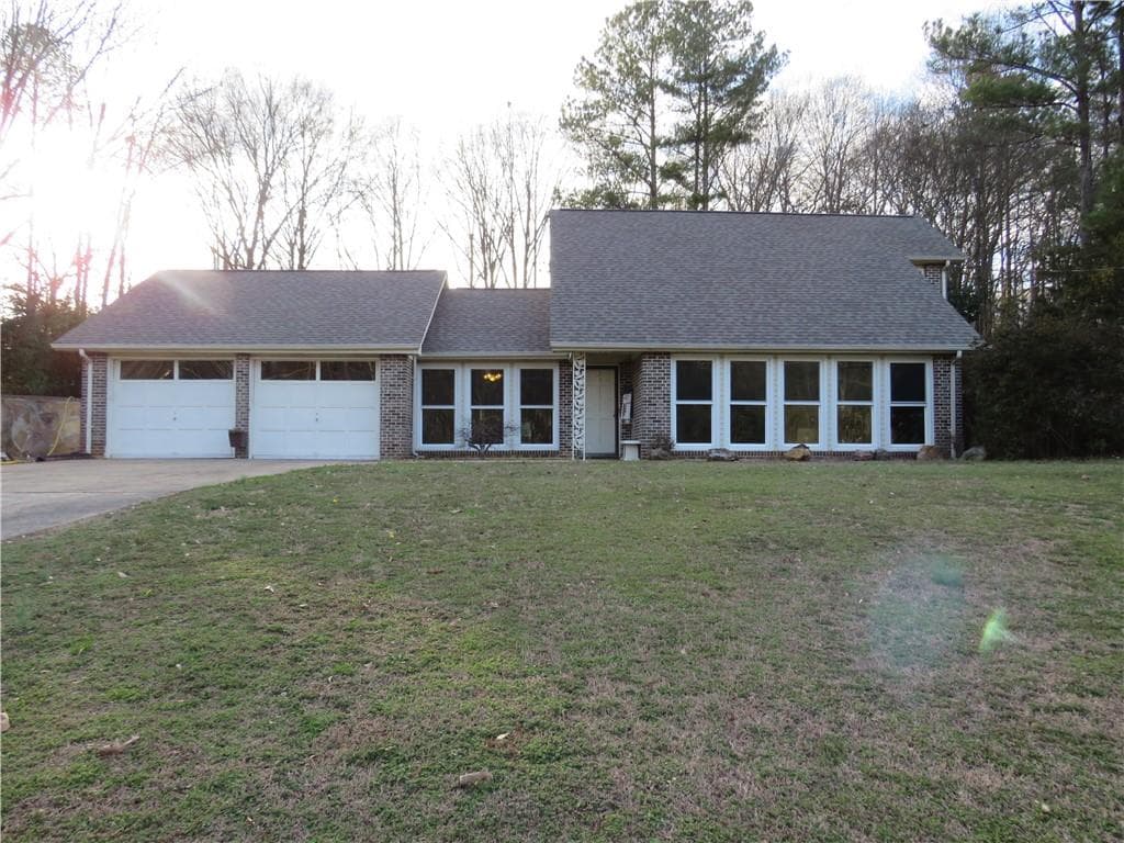 65 Oakwood Drive, Cedartown, GA 30125 — most recent listing photo