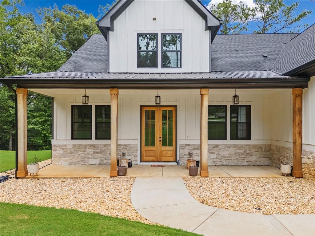 4 bedroom, 4 bathroom, 3,358 sq ft single family residence for sale at 2943 Dabbs Bridge Road, Dallas, GA 30132 — photo 2