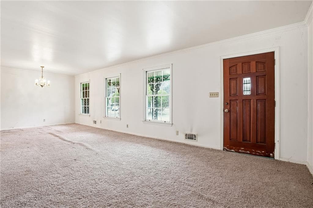 3 bedroom, 2 bathroom single family residence for sale at 2935 Heather Drive, East Point, GA 30344 — photo 3