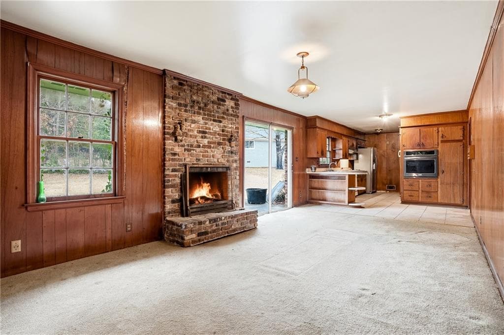 3 bedroom, 2 bathroom single family residence for sale at 2935 Heather Drive, East Point, GA 30344 — photo 6