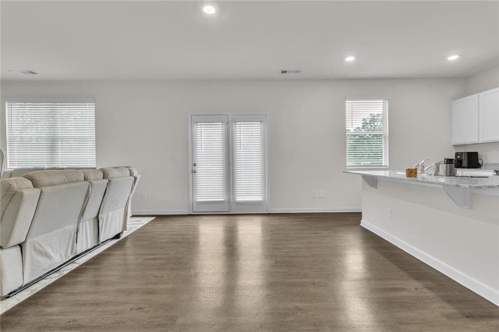 4 bedroom, 3 bathroom, 2,420 sq ft single family residence for sale at 23 Embry Boulevard, Pendergrass, GA 30567 — photo 8