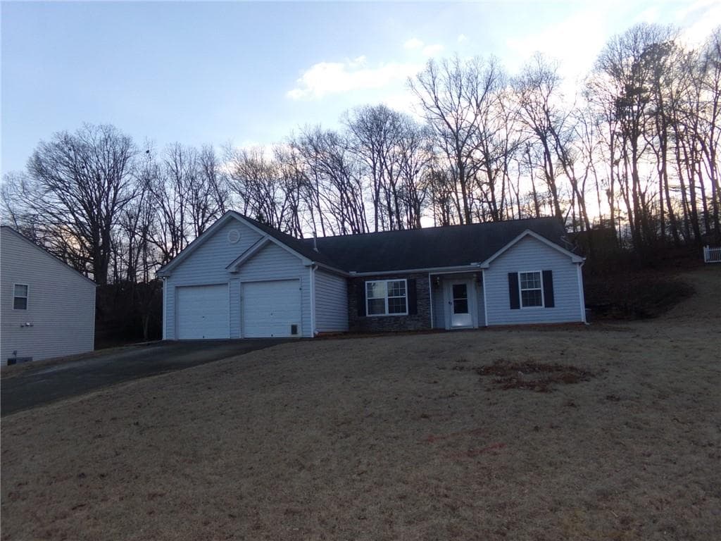 3 bedroom, 2 bathroom, 1,822 sq ft single family residence sold at 8455 RIVER BLUFF PL, Ball Ground, GA 30107