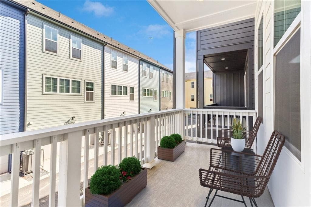 3 bedroom, 3 bathroom, 1,362 sq ft townhouse for rent at 776 Metropolitan Parkway 3A, Atlanta, GA 30310 for $2,376 a month — photo 3