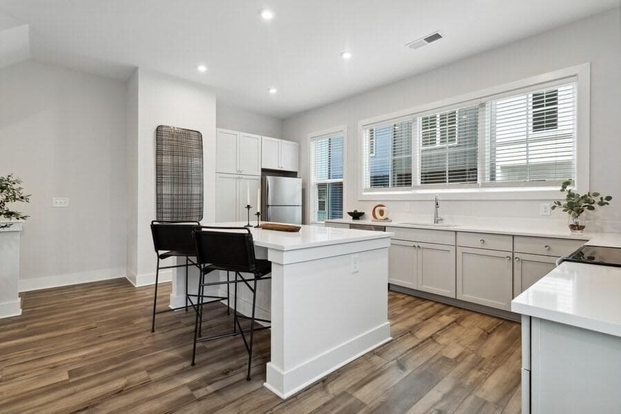 3 bedroom, 3 bathroom, 1,362 sq ft townhouse for rent at 776 Metropolitan Parkway 3A, Atlanta, GA 30310 for $2,376 a month — photo 5
