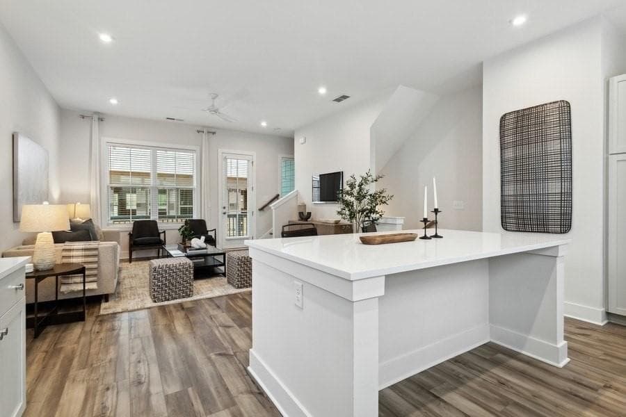 2 bedroom, 2 bathroom, 1,362 sq ft townhouse for rent at 776 Metropolitan Parkway 2B, Atlanta, GA 30310 for $2,191 a month — photo 6