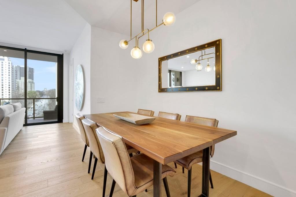 2 bedroom, 3 bathroom, 1,470 sq ft condominium for sale at 2425 Peachtree Road 803, Atlanta, GA 30305 — photo 10