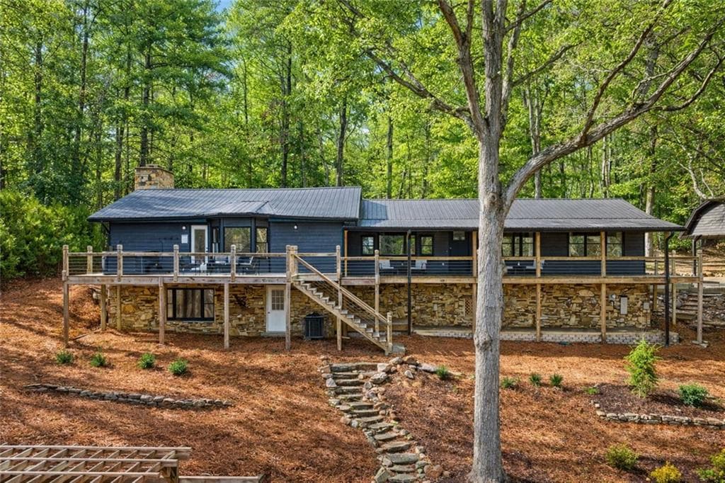 3 bedroom, 3 bathroom, 3,280 sq ft single family residence for sale at 11 Collins Hollow Cove, Morganton, GA 30560 — photo 7