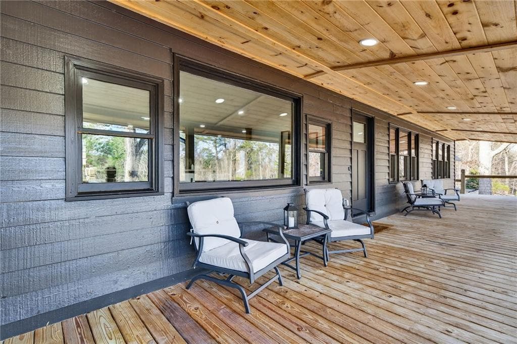 3 bedroom, 3 bathroom, 3,280 sq ft single family residence for sale at 11 Collins Hollow Cove, Morganton, GA 30560 — photo 9