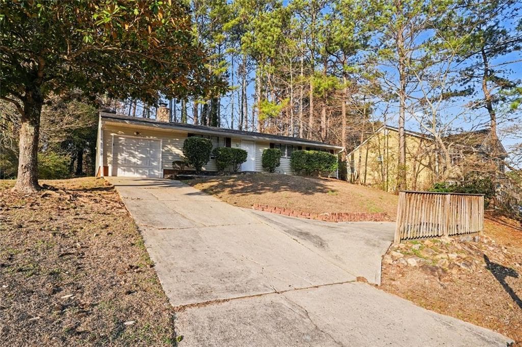 2730 Old South Drive, Jonesboro, GA 30236 — most recent listing photo