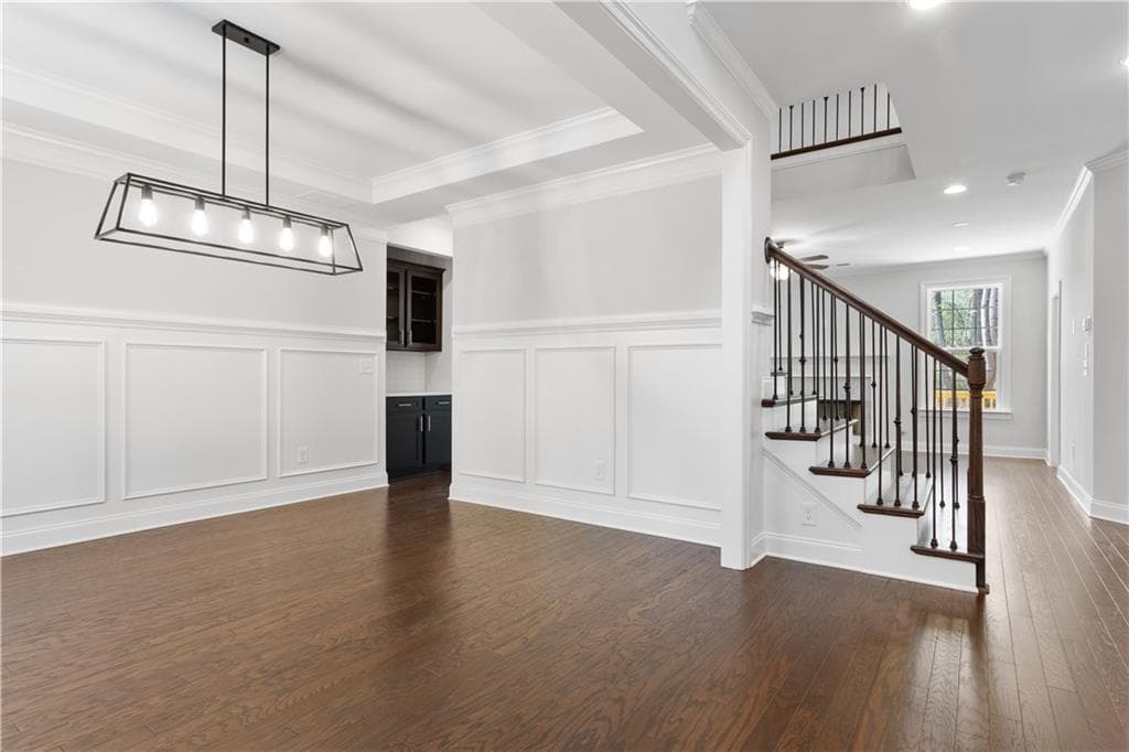 4 bedroom, 3 bathroom, 3,136 sq ft single family residence under contract at 6905 Lancaster Circle, Cumming, GA 30040 — photo 5