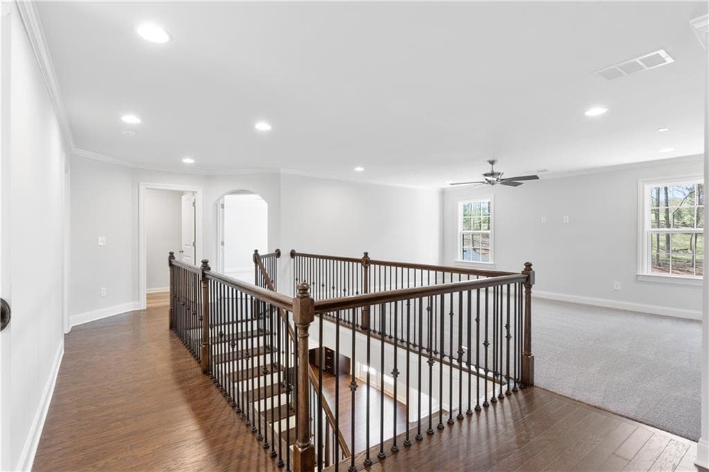 4 bedroom, 3 bathroom, 3,136 sq ft single family residence under contract at 6905 Lancaster Circle, Cumming, GA 30040 — photo 8