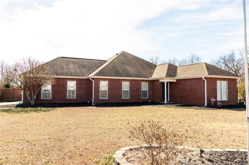 28 Papershell Drive, Fort Valley, GA 31030 — most recent listing photo