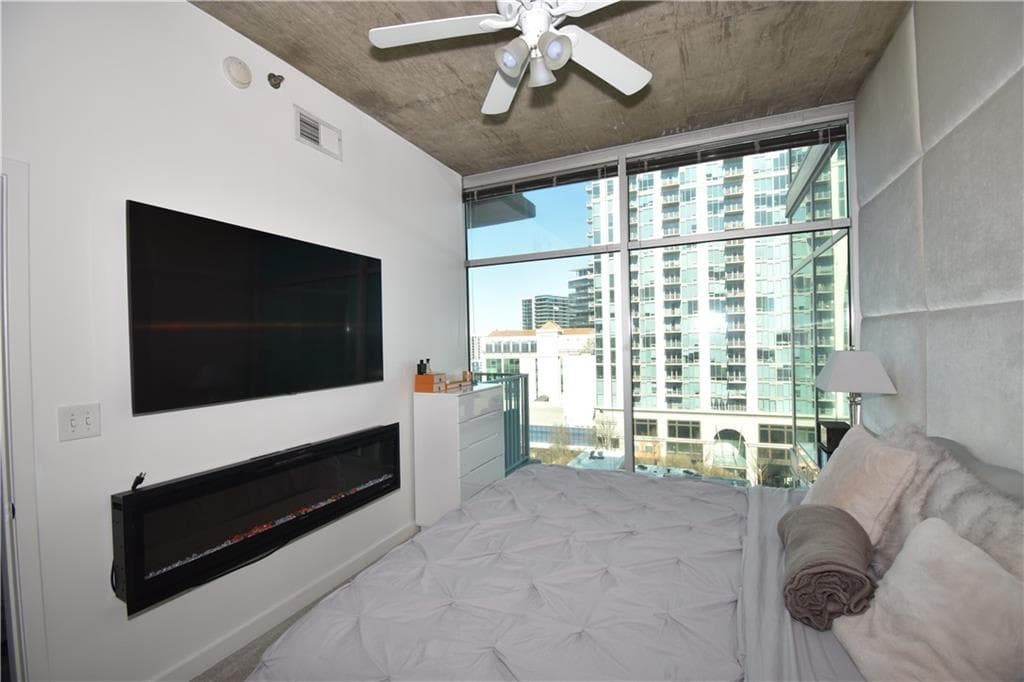1 bedroom, 1 bathroom, 779 sq ft condominium for sale at 250 Pharr Road 1103, Atlanta, GA 30305 — photo 7