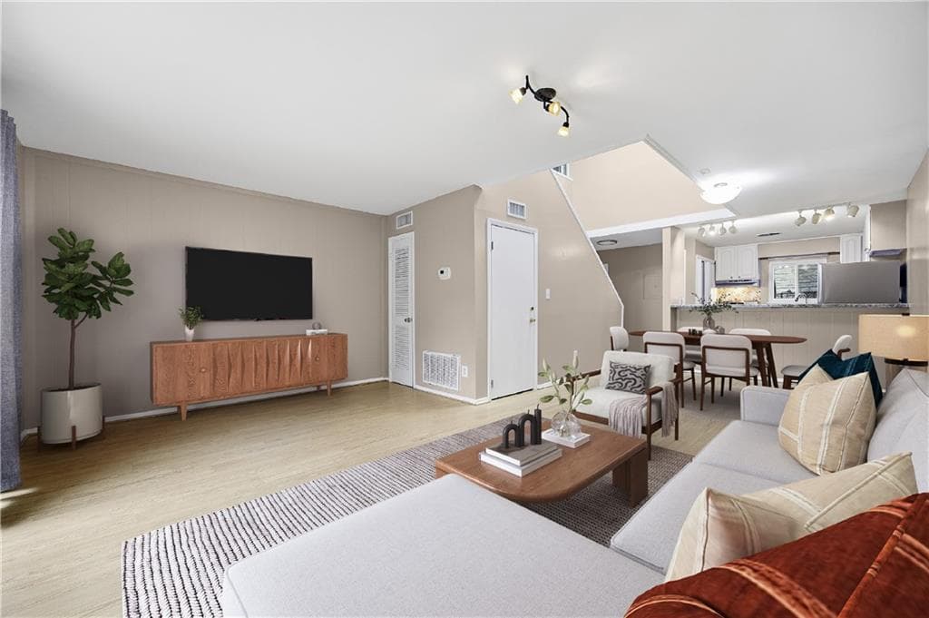 346 Carpenter Drive 85, Atlanta, GA 30328 — most recent listing photo