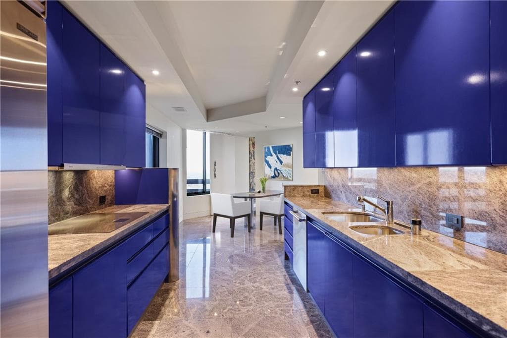 3 bedroom, 4 bathroom, 4,258 sq ft condominium under contract at 2660 Peachtree Road 26CD, Atlanta, GA 30305 — photo 6