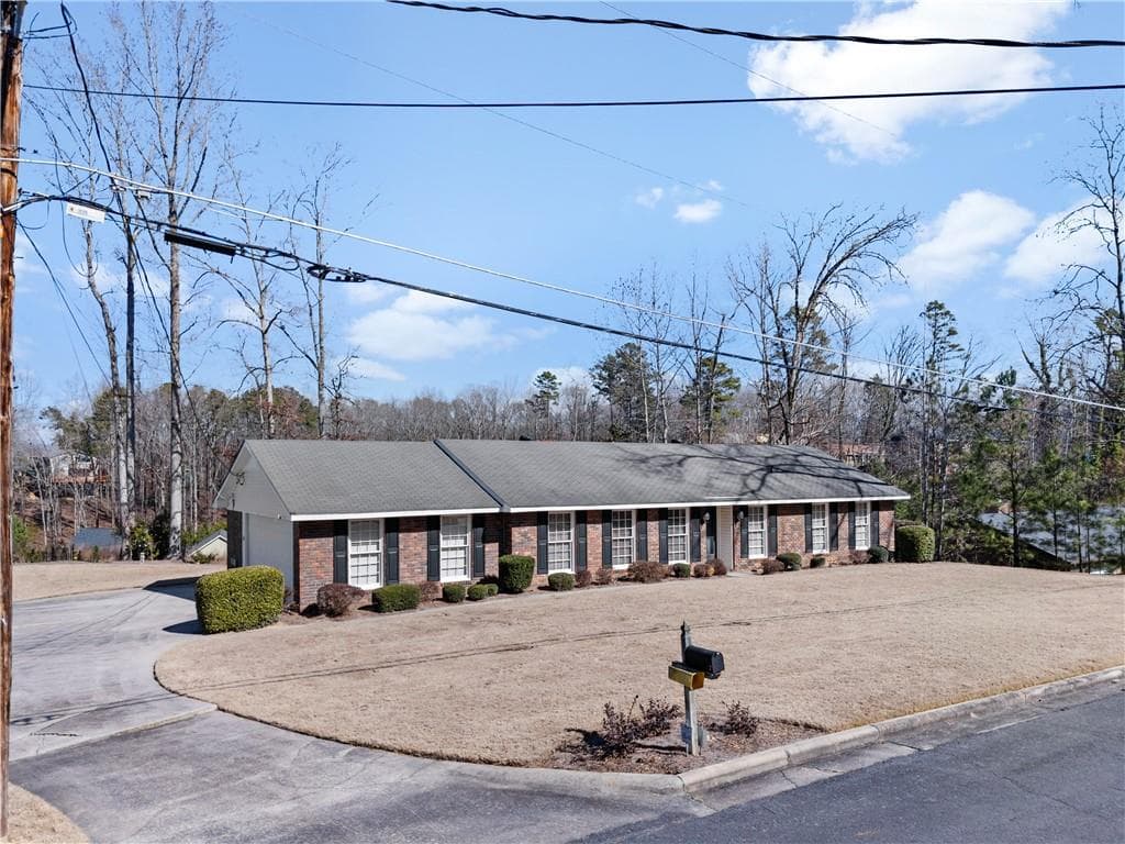 112 Thornwood Drive, Rome, GA 30165 — most recent listing photo