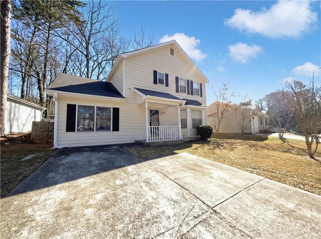 4 bedroom, 4 bathroom, 1,959 sq ft single family residence for sale at 5328 Ridge Forest Drive, Stone Mountain, GA 30083 — photo 6