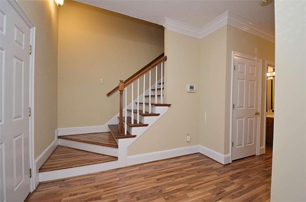 3 bedroom, 4 bathroom, 2,982 sq ft condominium under contract at 304 Wood Lake Drive, Athens, GA 30606 — photo 4
