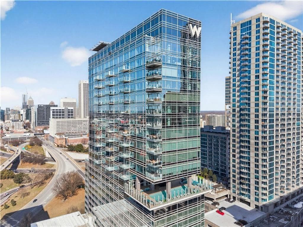 2 bedroom, 3 bathroom, 1,839 sq ft condominium under contract at 45 Ivan Allen Jr Boulevard 2603, Atlanta, GA 30308