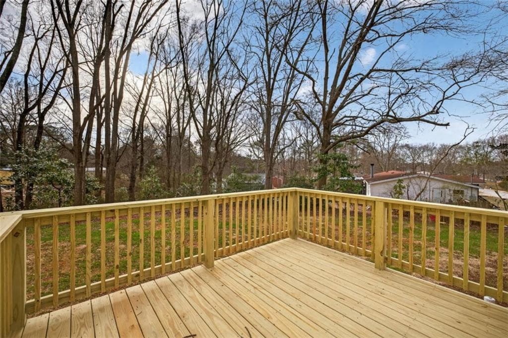 3 bedroom, 2 bathroom, 1,344 sq ft single family residence for sale at 720 Woodland Circle, Loganville, GA 30052 — photo 7