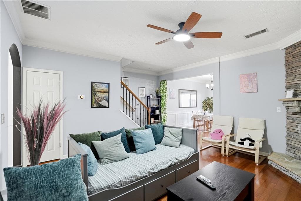 3 bedroom, 3 bathroom, 1,696 sq ft townhouse for sale at 1259 Birkhall Drive, Lawrenceville, GA 30043 — photo 6