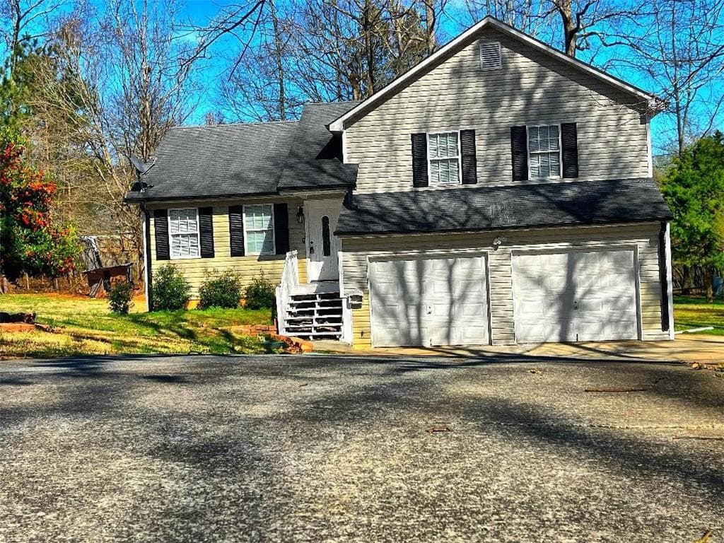 124 Betty Lane, Carrollton, GA 30116 — most recent listing photo
