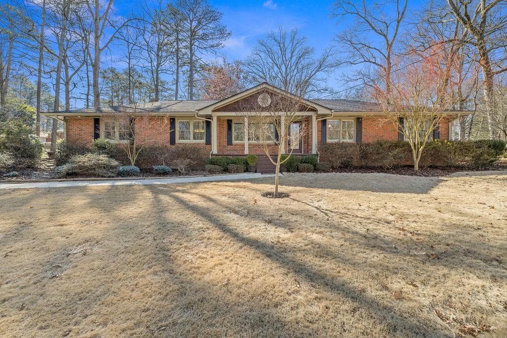2318 Midvale Circle, Tucker, GA 30084 — most recent listing photo