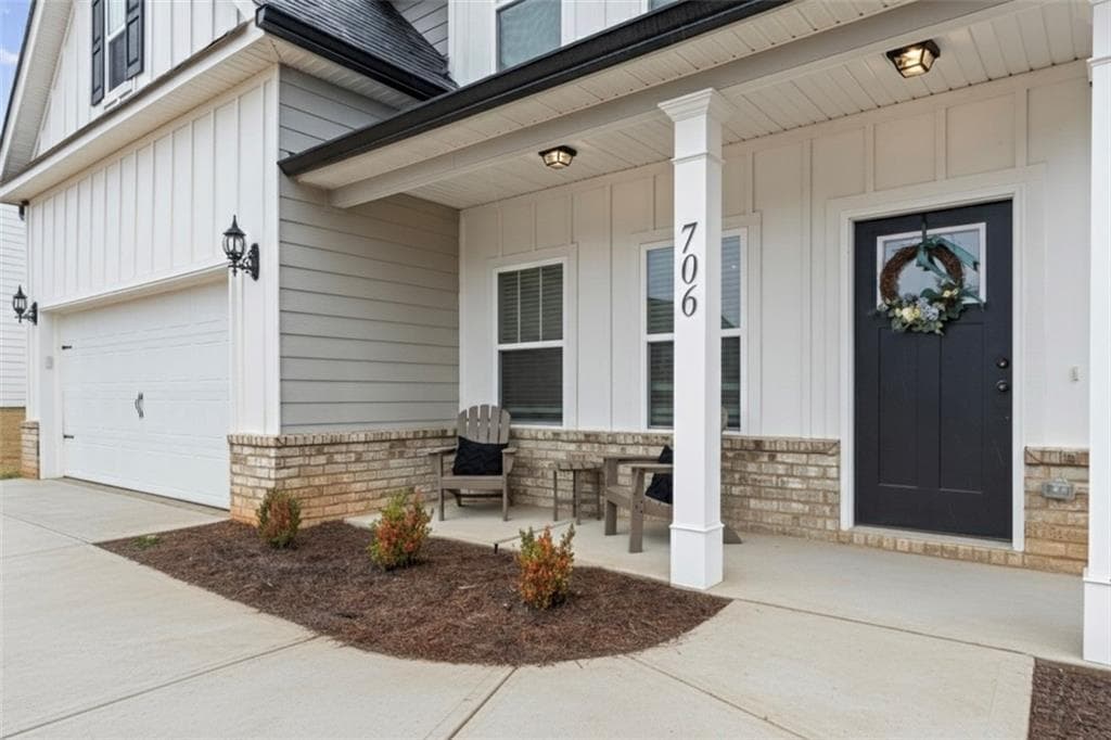 4 bedroom, 3 bathroom, 2,423 sq ft single family residence for sale at 706 Lindsey Brooke Trace, Bonaire, GA 31005 — photo 10