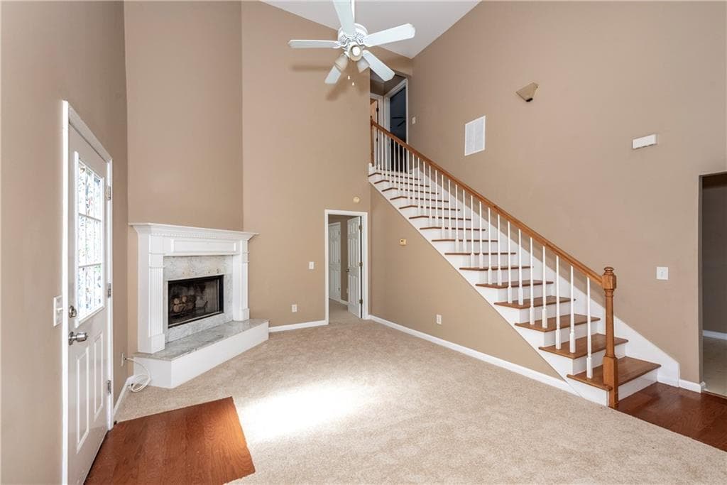 3 bedroom, 2 bathroom, 1,352 sq ft single family residence for sale at 5385 Renault Street, Cumming, GA 30041 — photo 2