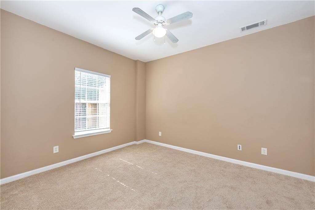 3 bedroom, 2 bathroom, 1,352 sq ft single family residence for sale at 5385 Renault Street, Cumming, GA 30041 — photo 9