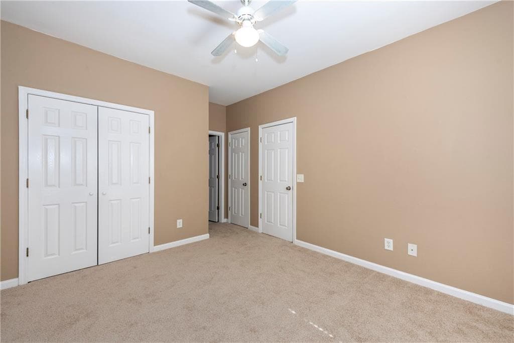 3 bedroom, 2 bathroom, 1,352 sq ft single family residence for sale at 5385 Renault Street, Cumming, GA 30041 — photo 10